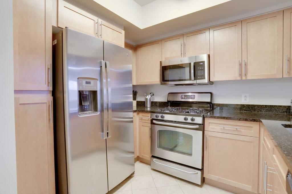 Bright And Cozy Apartment Near Pentagon City อาร์ลิงตัน ภายนอก รูปภาพ